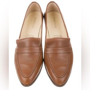Sarah Flint leather loafers. Semi pointed toe, brown leather